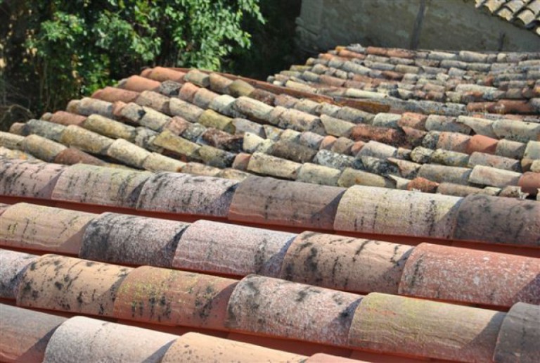 About the use old recovery roof tiles