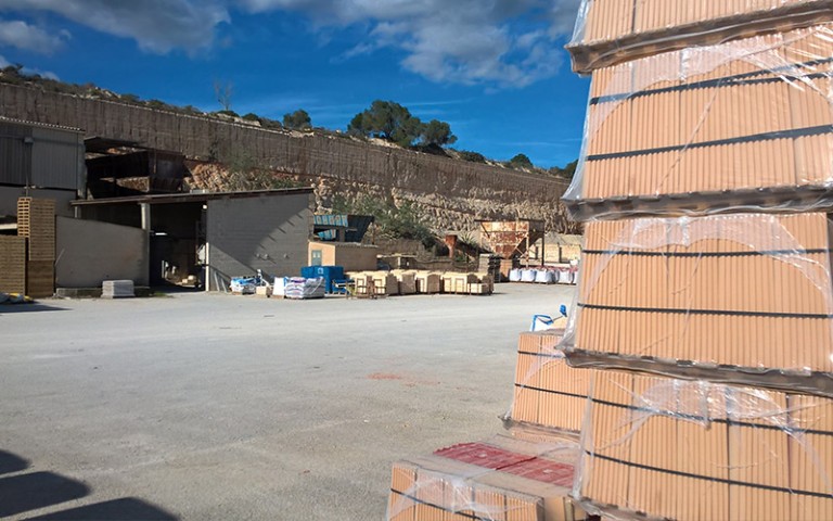 Cantera Ca´s Vilafranquer – Distribuidor Tejas Borja