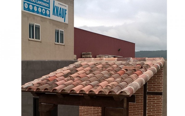 Escayolas Guadalajara – Distribuidor Tejas Borja