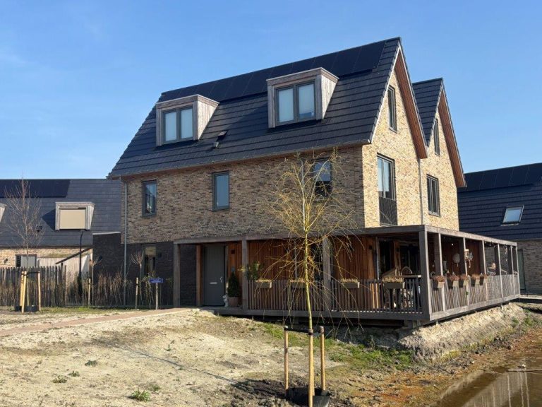 Happy Days Houses